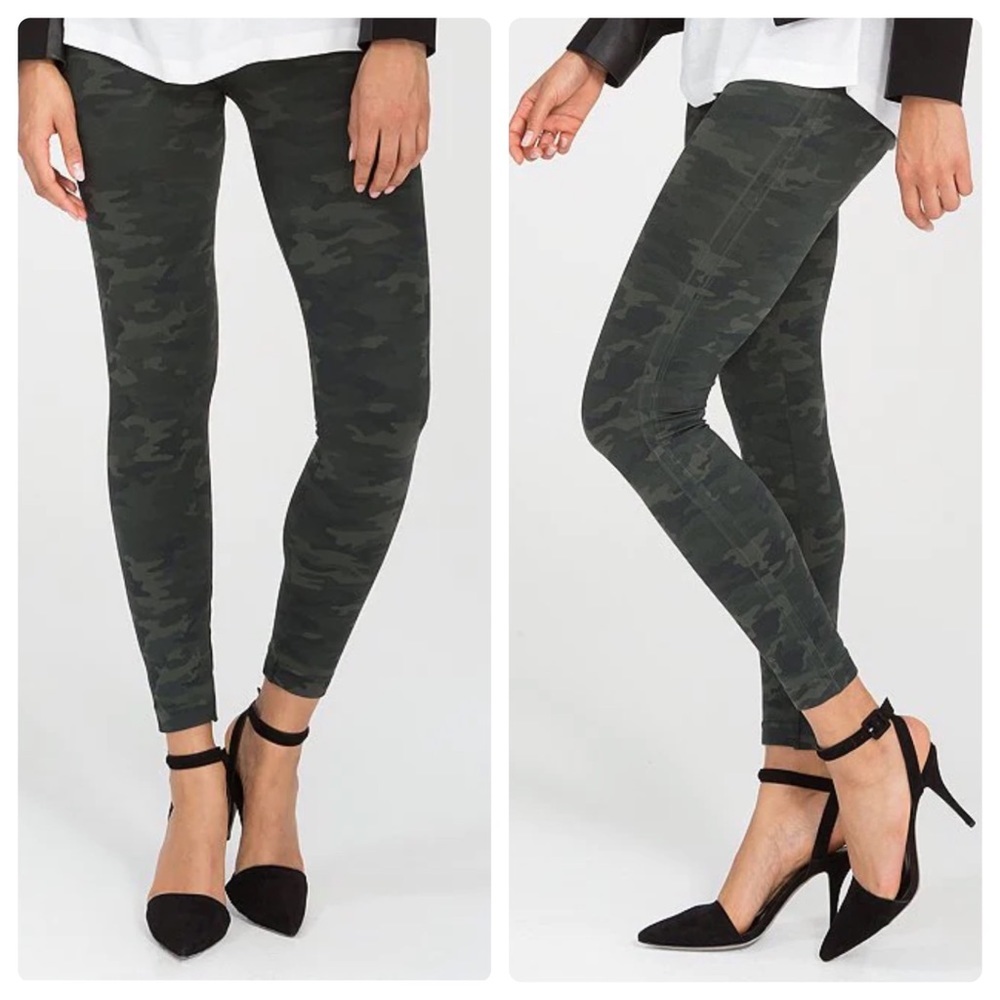 SPANX Seamless Camo Shaping Leggings Green Black Size XL